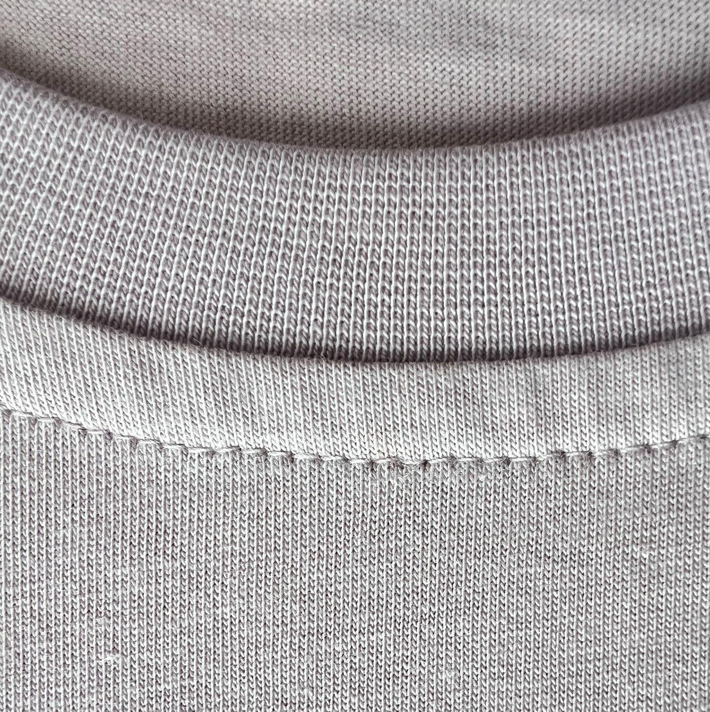 Totem Baskılı T-Shirt / Totem